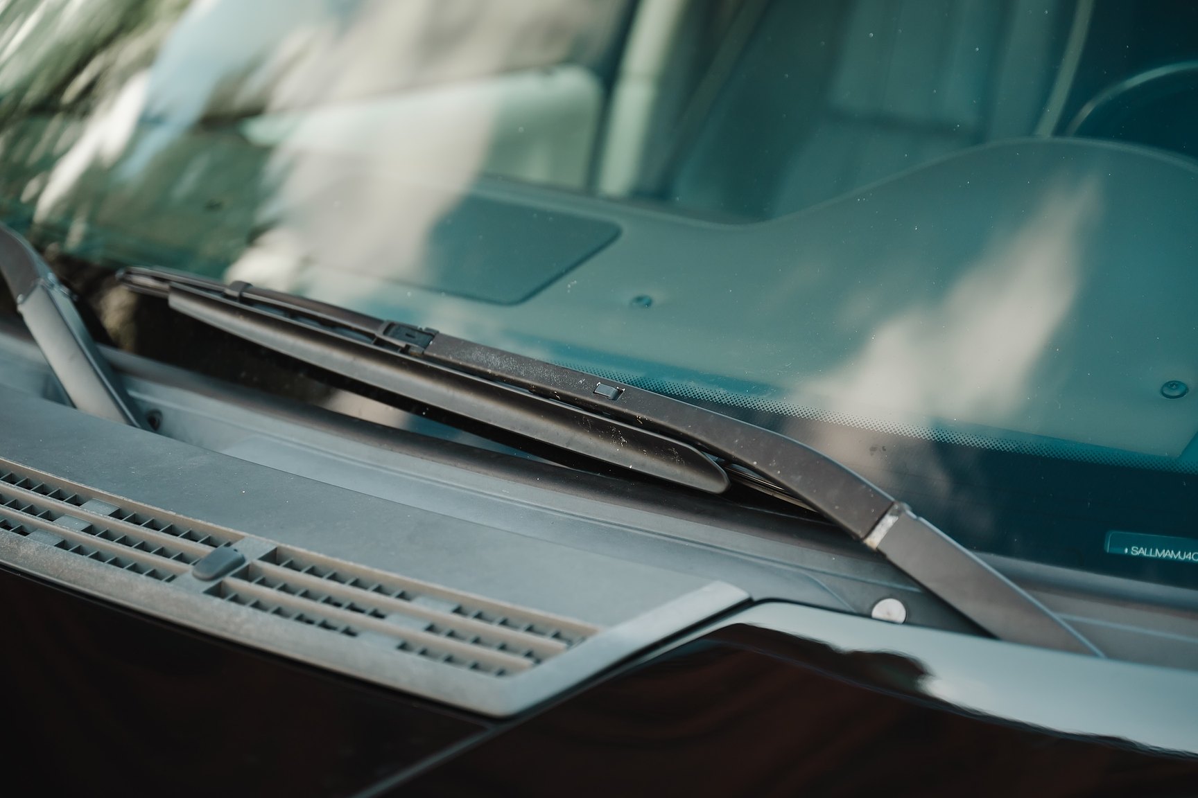 Exterior image of 2012 Range Rover 4.4 TDV8 Westminster 