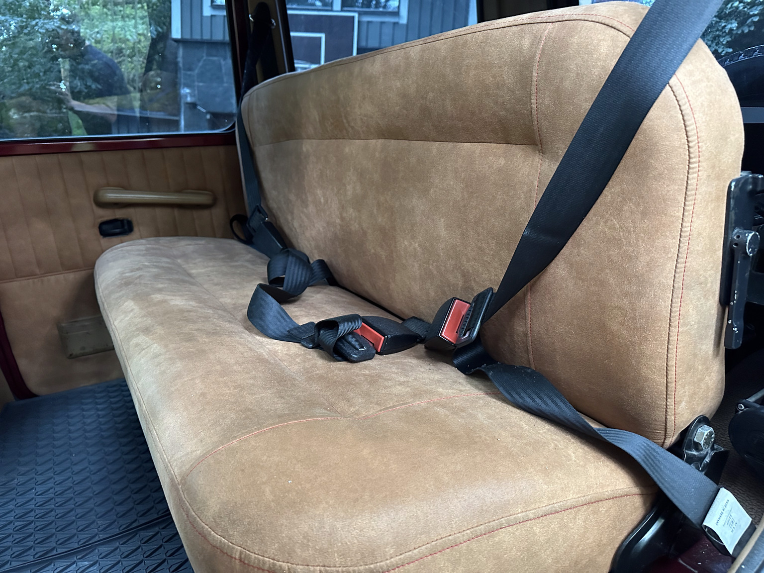 Interiörbild 1986 Mercedes 280 GE (7)