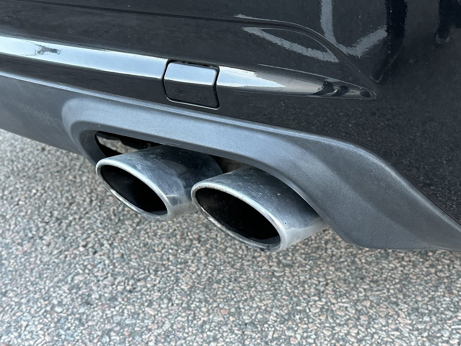 Exteriörbild på 2007 Mercedes-Benz R63 AMG