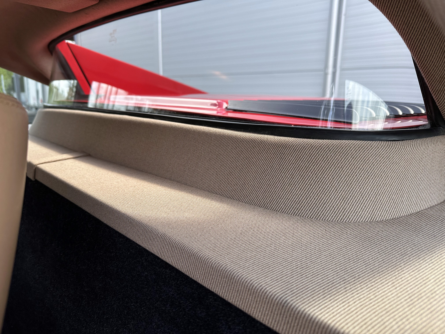 Interiörbild 1988 Ferrari 328 GTB