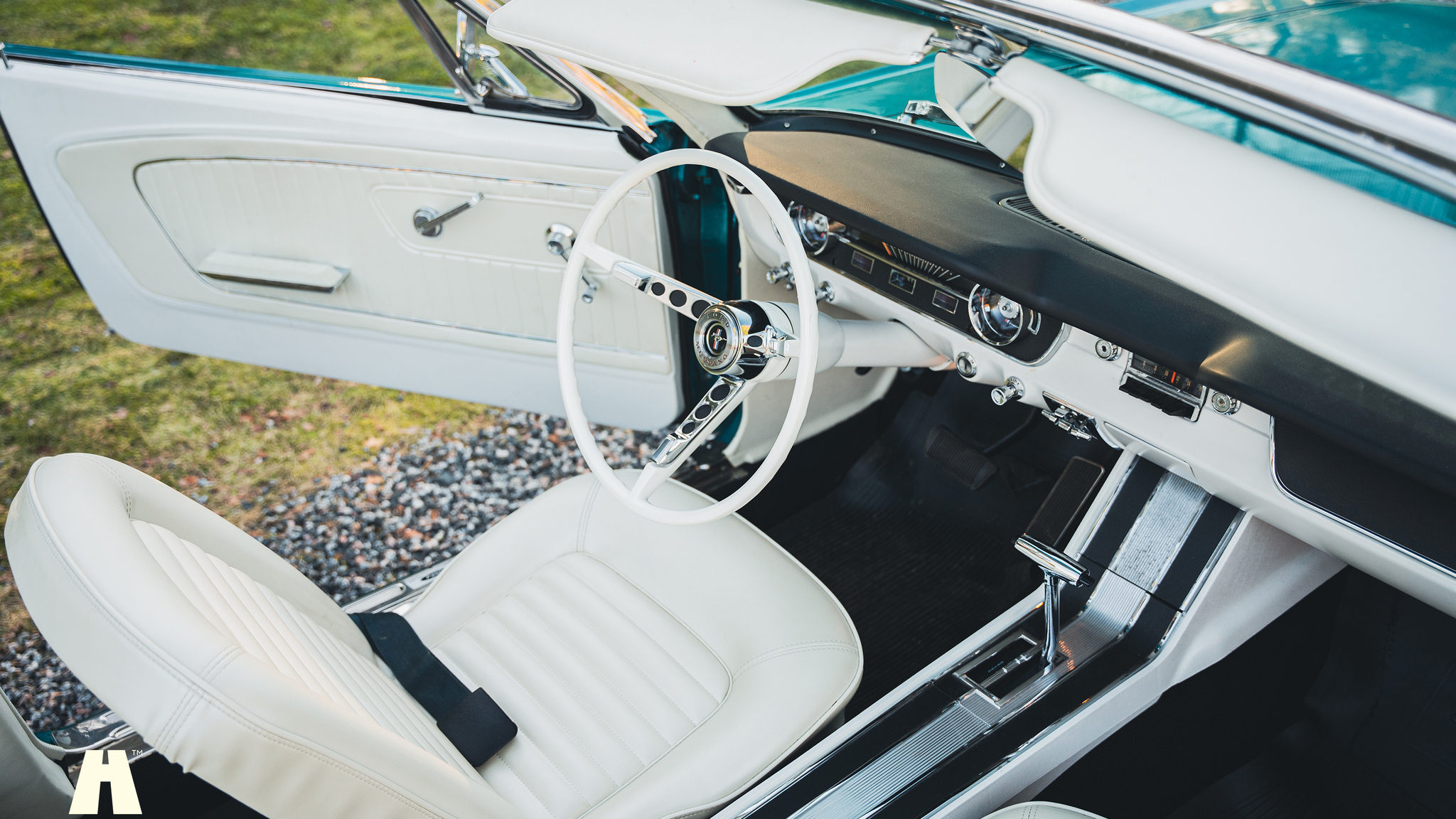 Interiörbild 1965 Ford Mustang Cabriolet (8)