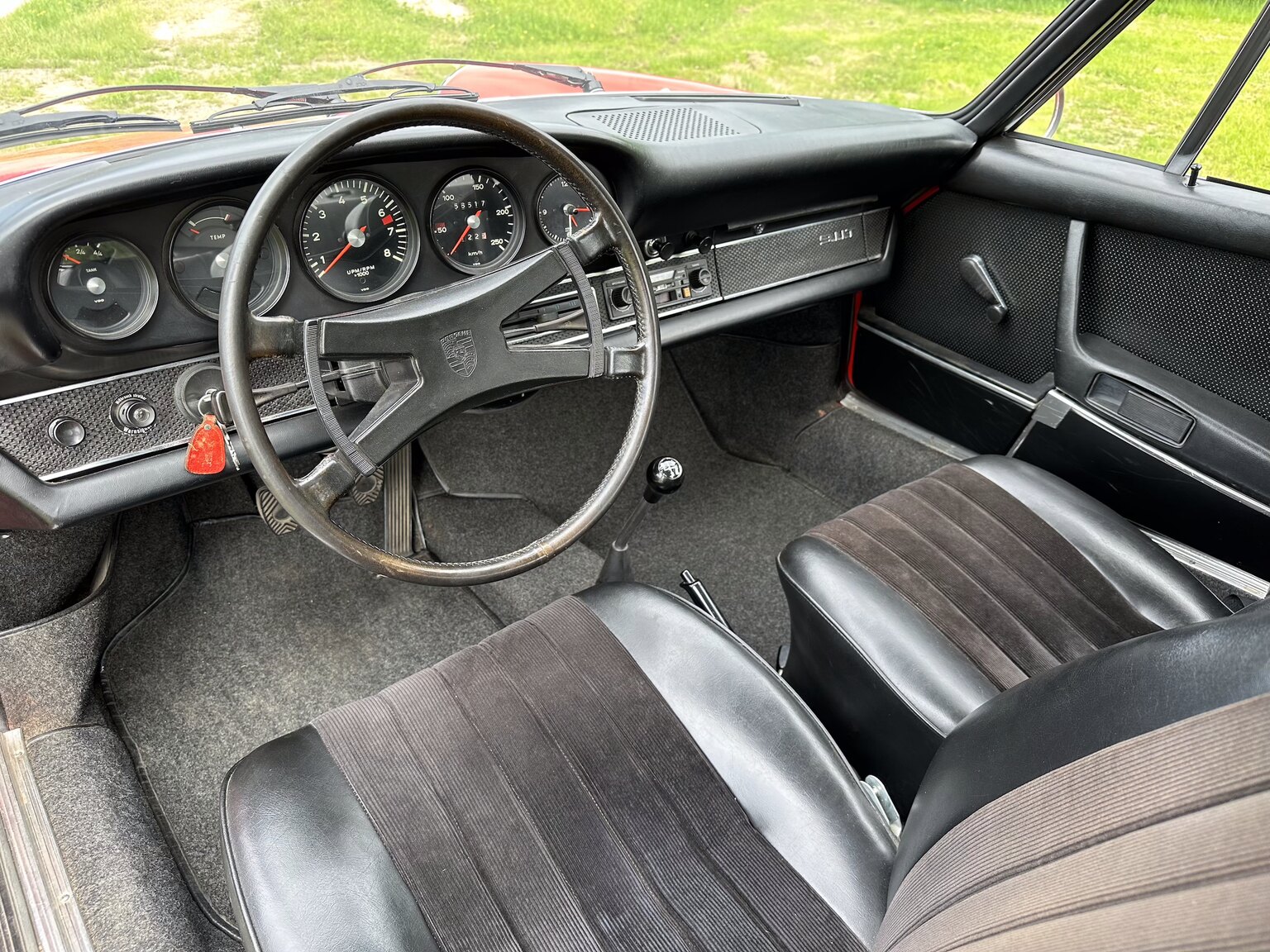 Interiörbild 1969 1969 PORSCHE COUPÉ 911 T 