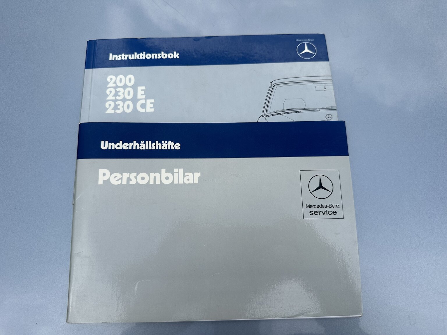 Dokumentation för 1984 Mercedes-Benz 230 CE