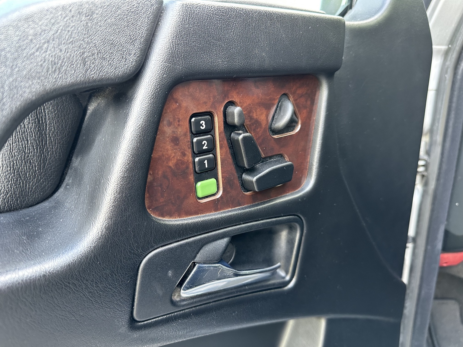 Innenraumfoto von 2002 Mercedes-Benz G 500