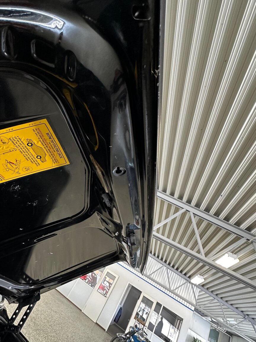 Innenraumfoto von 1986 Volvo 240 DL