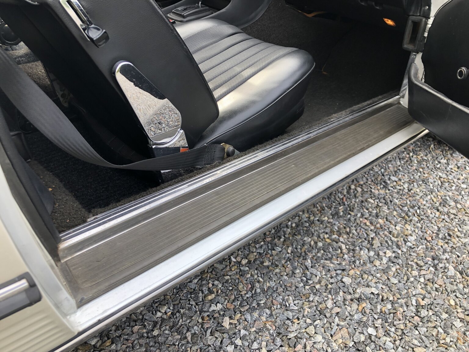 Interiörbild 1972 Mercedes-Benz 350 SL