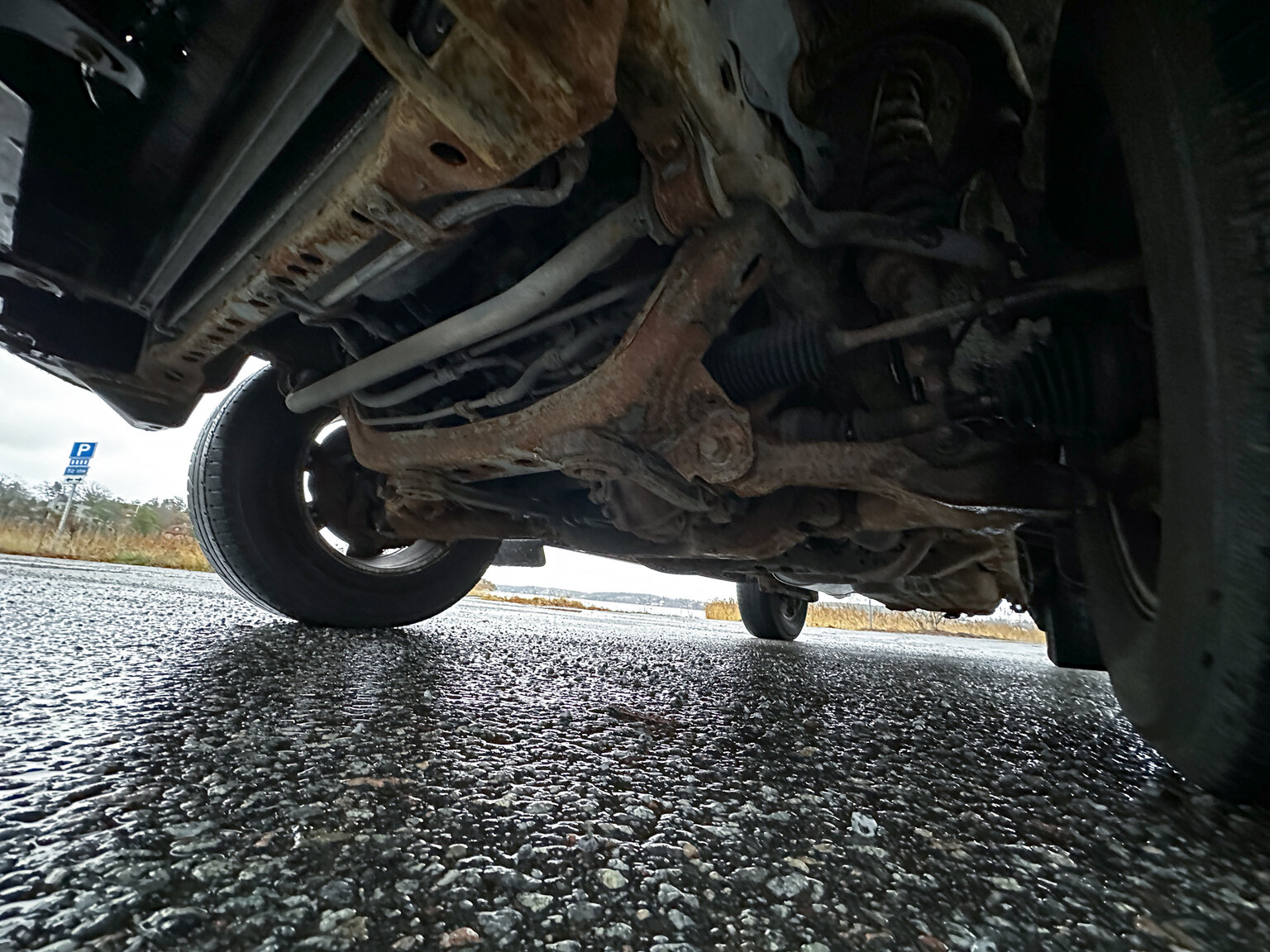 Image of 2004 Toyota Land Cruiser mechanics