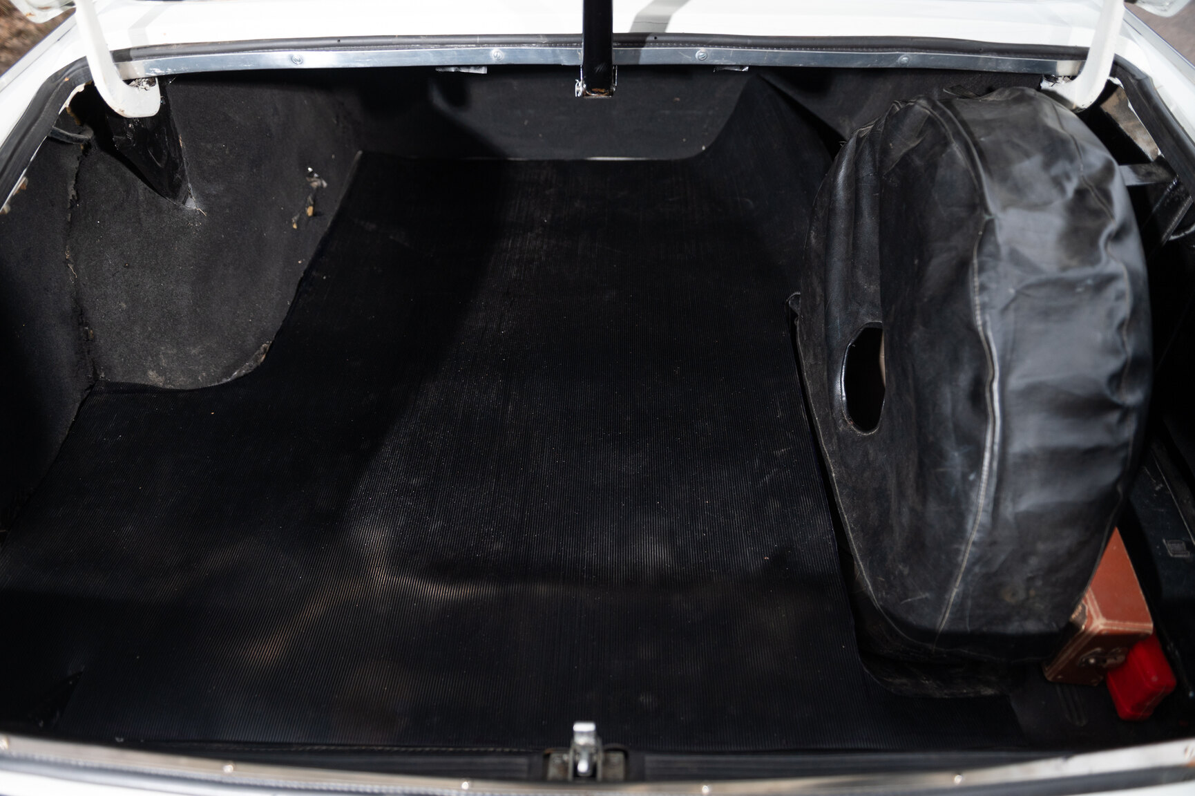 Interior image of 1965 Lancia Flavia Coupé