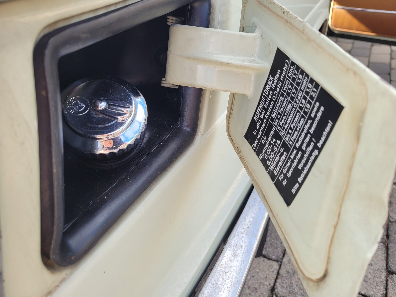 Aussenfoto 1966 Renoveringsobjekt BMW 1800