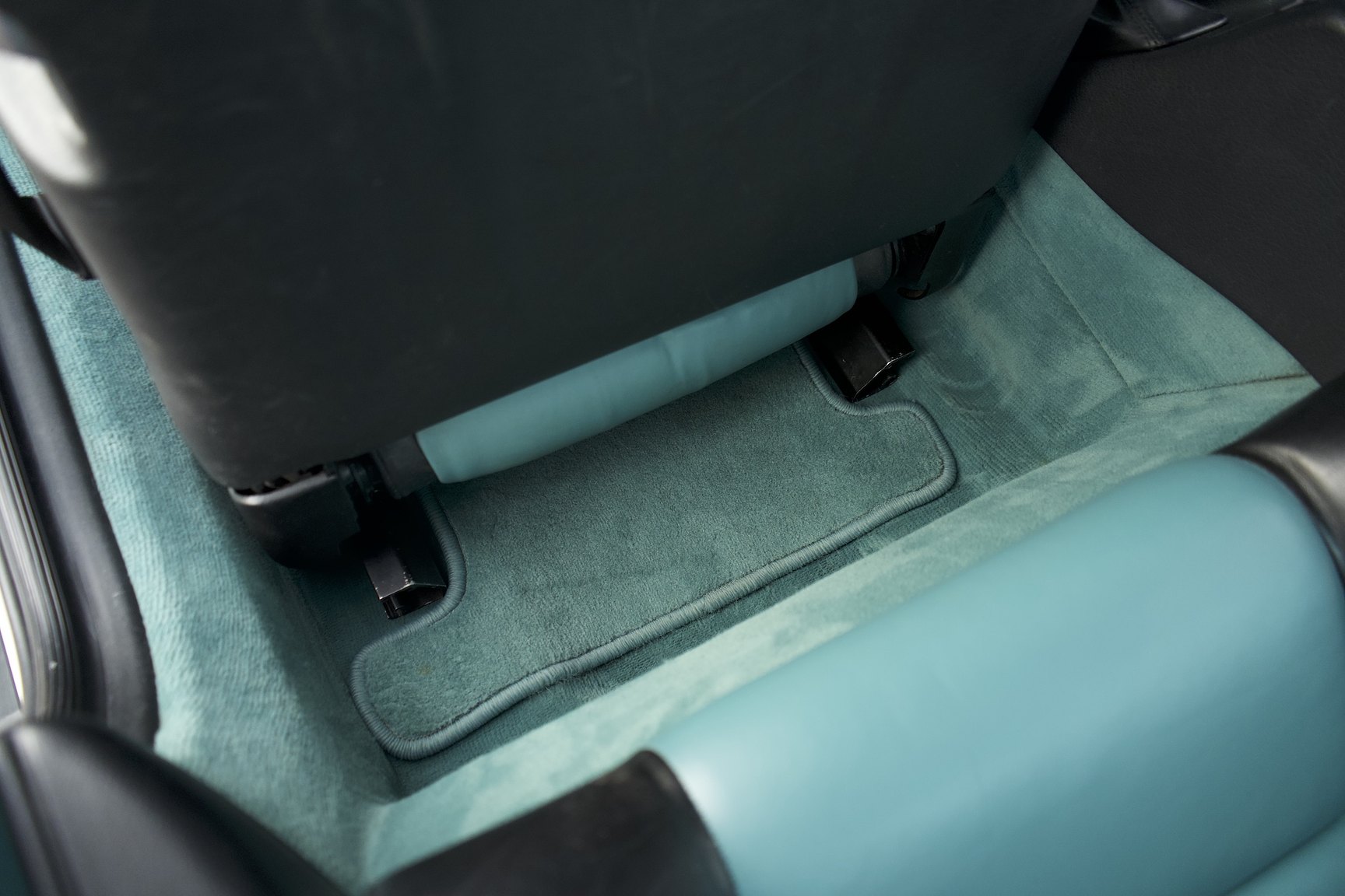 Interiörbild 1992 BMW 850i 6-speed manual - NO RESERVE