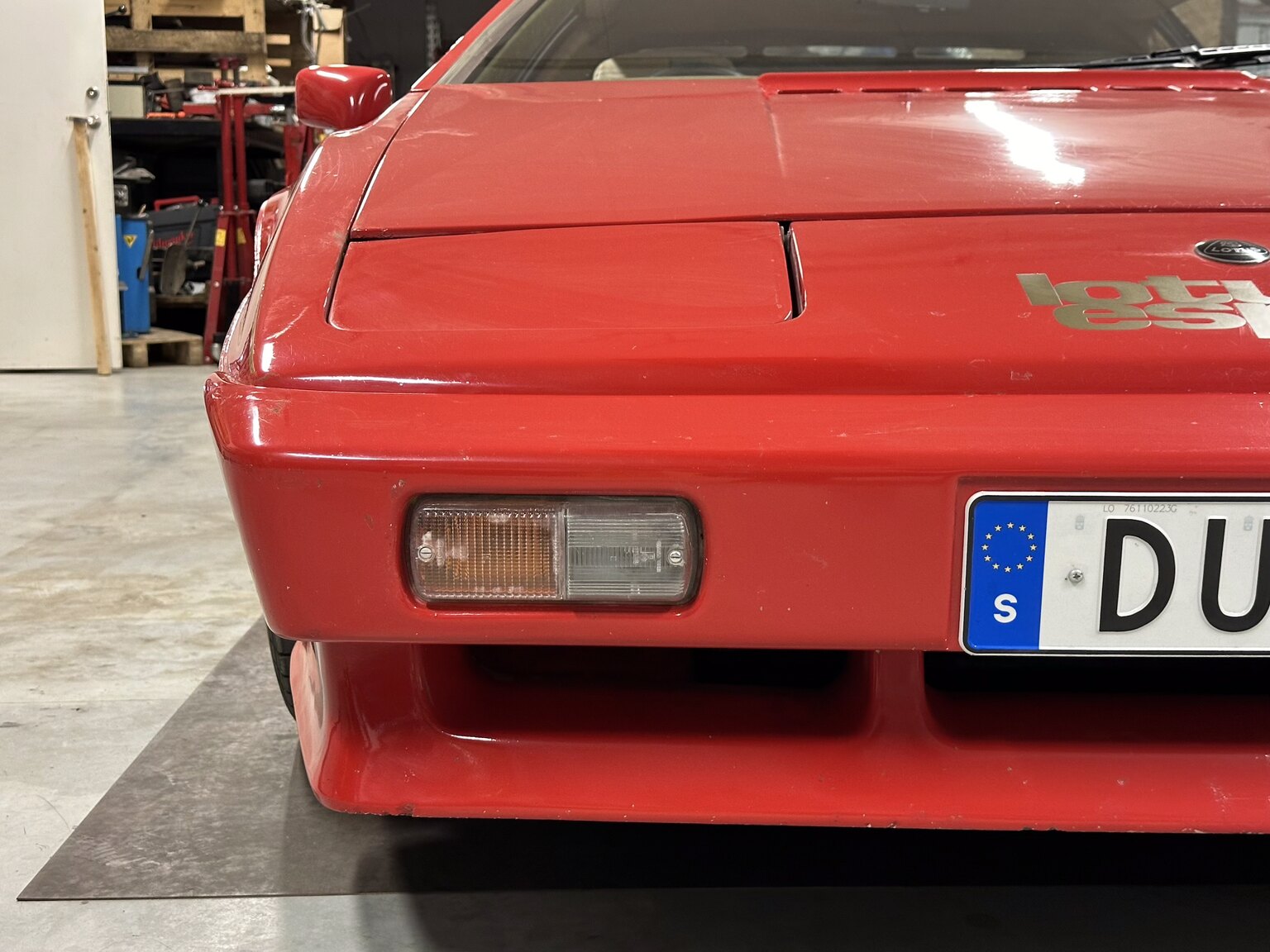 Exteriörbild på 1977 Lotus Esprit S1