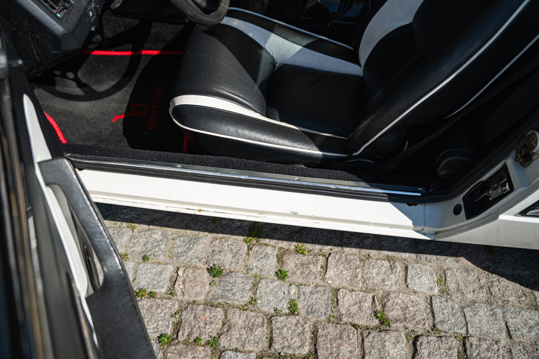 Interiörbild 1984 Bertone X 1/9