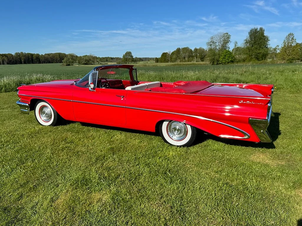 Bild von 1959 Pontiac Catalina (1)
