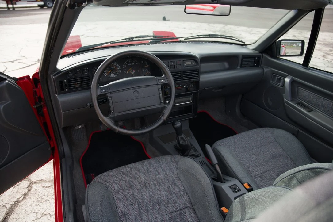 Innenraumfoto von 1991 Mercury Capri Xr2 (27)