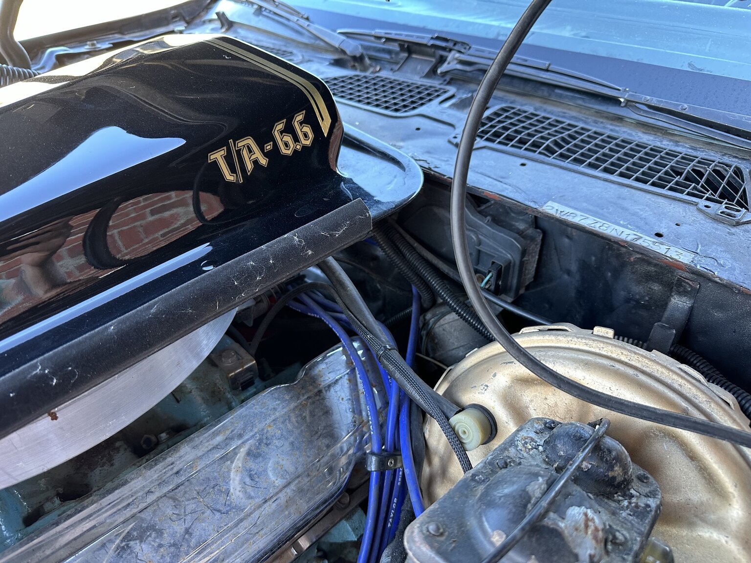 Image of 1978 Pontiac Trans Am Bandit 400 mechanics