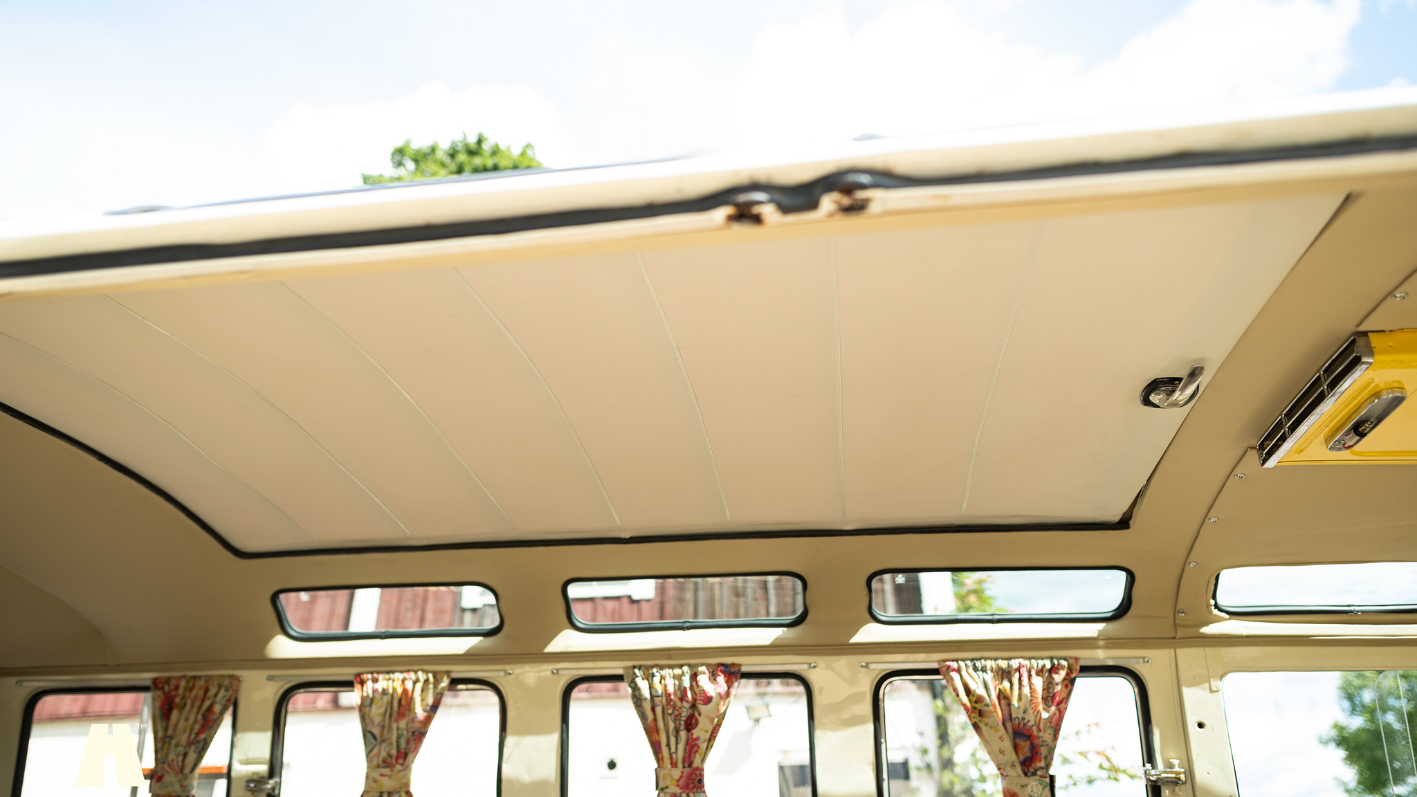 Interior image of 1974 Volkswagen T1 Split Window  