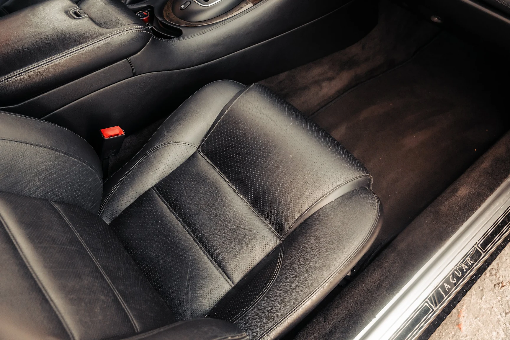 Interiörbild 1997 Jaguar XJR 4.0 Kompressor NO RESERVE (39)