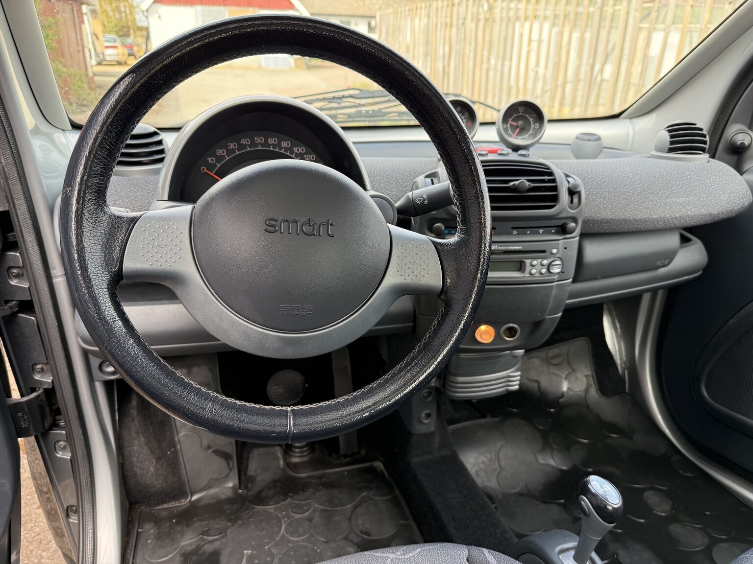 Interior image of 2005 Smart Fortwo 0.7