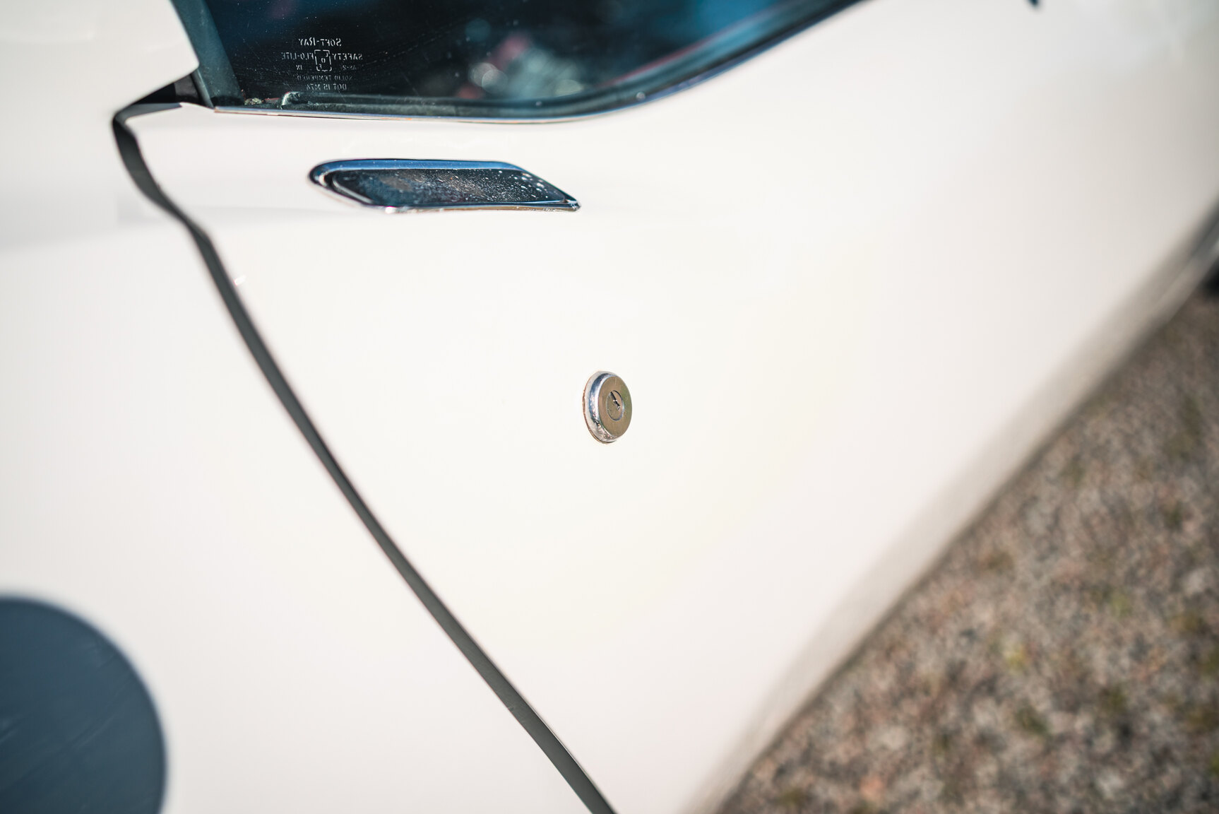 Exterior image of 1975 Chevrolet Corvette Stingray (45)