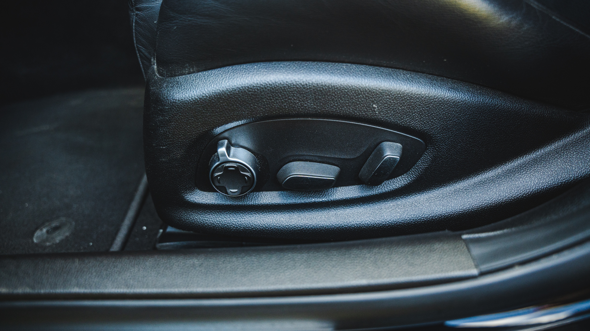 Interiörbild 2016 Cadillac ATS-V (43)