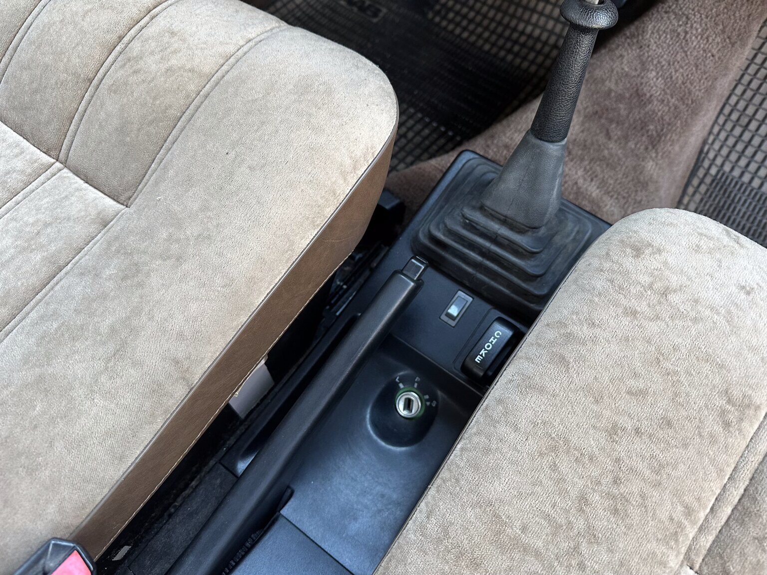 Interiörbild 1984 Saab 900 GL