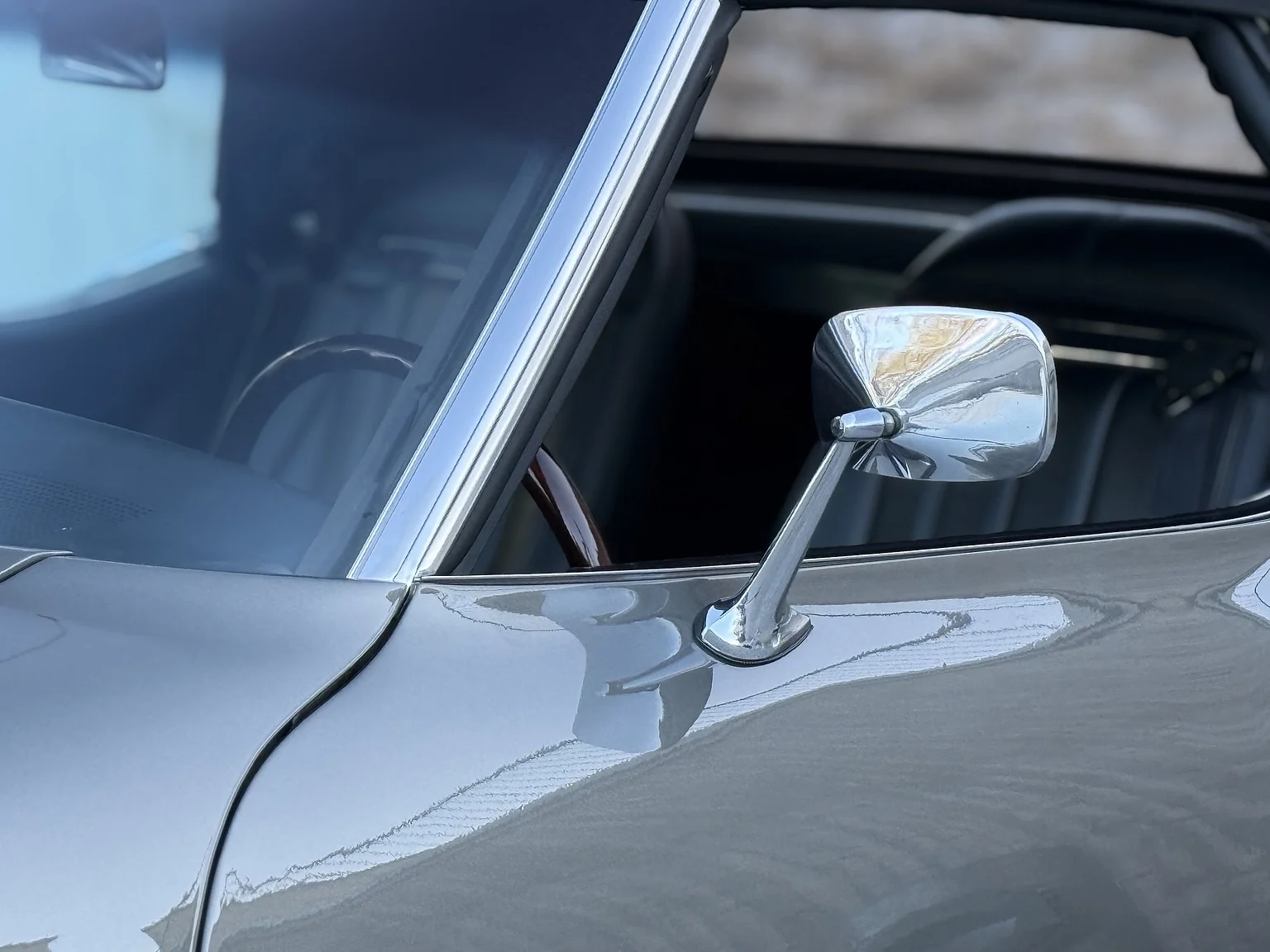 Exterior image of 1971 Chevrolet Corvette Stingray Special 598 cui V8 795 hk (58)