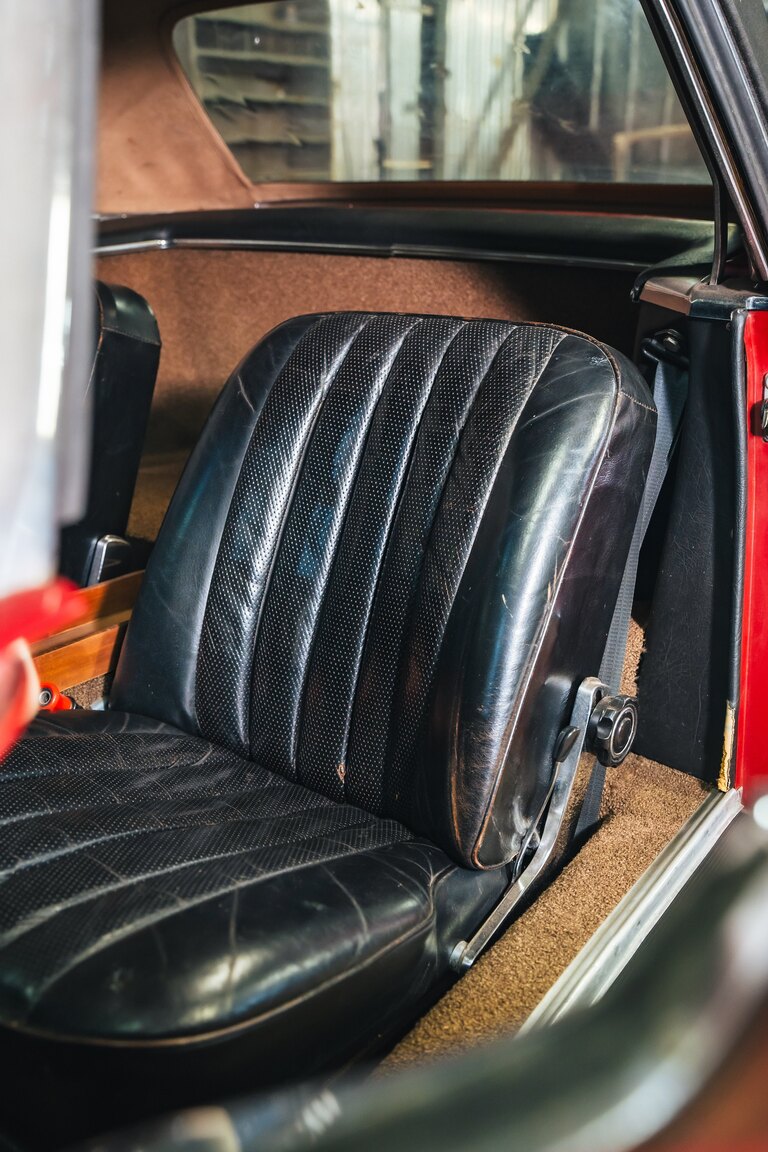 Innenraumfoto von 1966 Mercedes-Benz 230 SL 