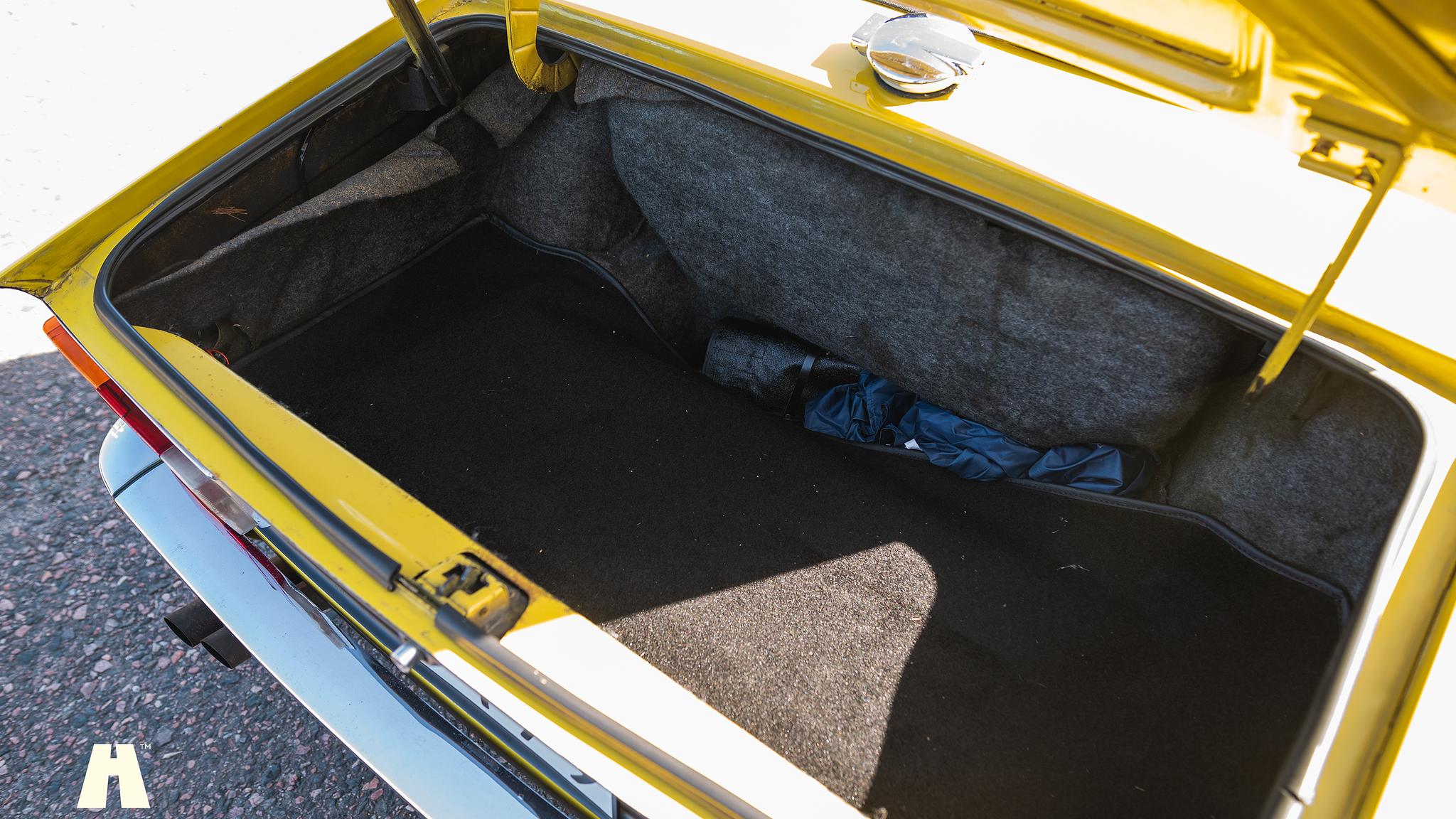 Interiörbild 1974 Triumph TR6 (46)