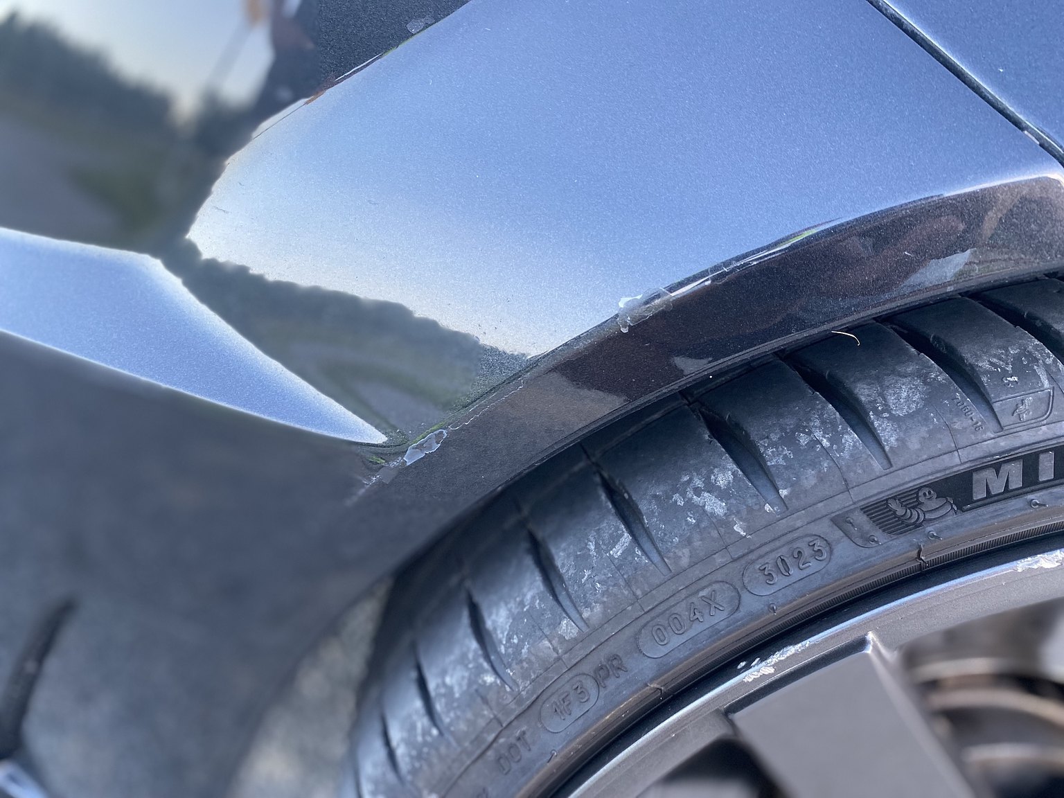 Exteriörbild på 2011 Mercedes-Benz C 63 AMG