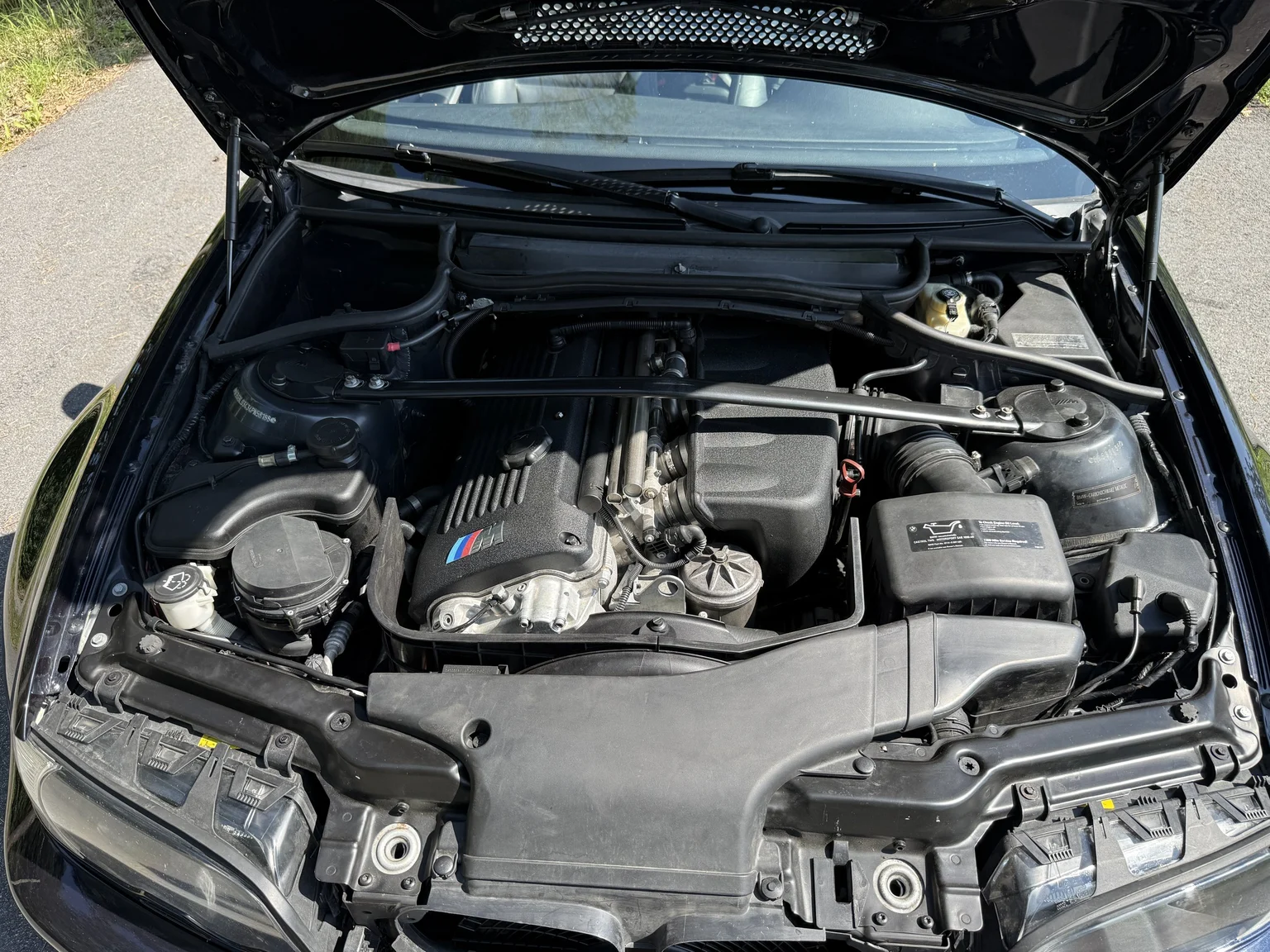 Image of 2004 BMW M3 Coupé (2) mechanics