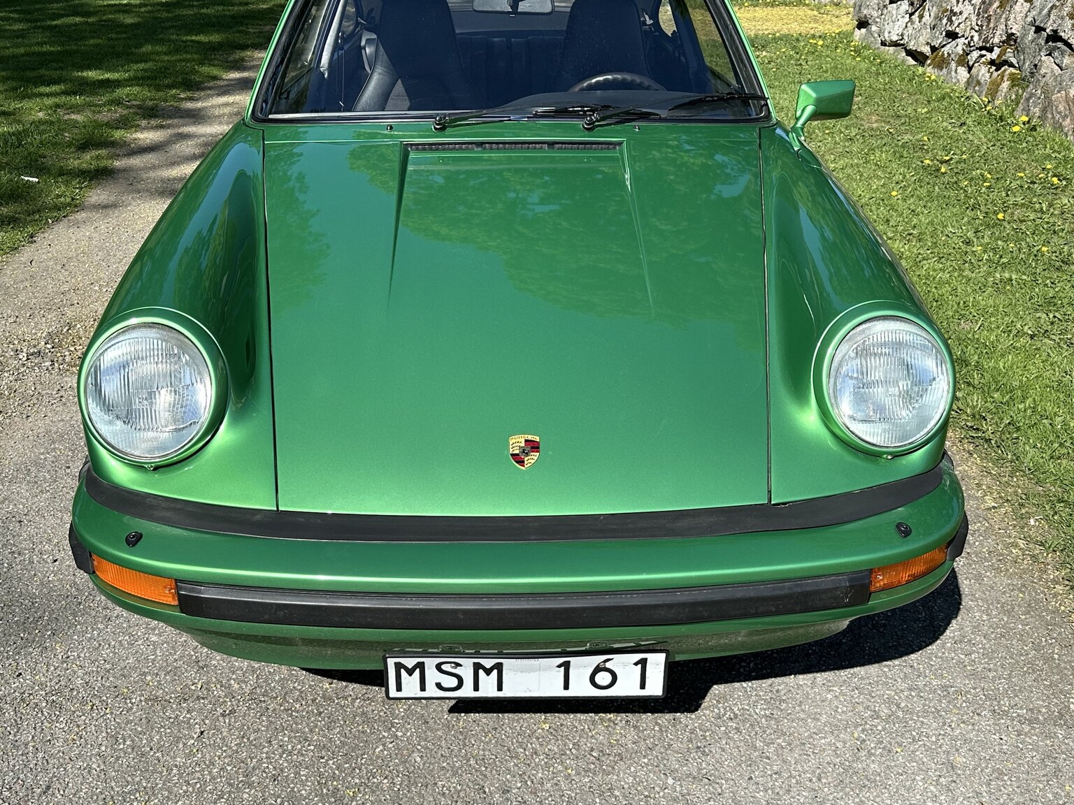 Aussenfoto 1975 Porsche 911