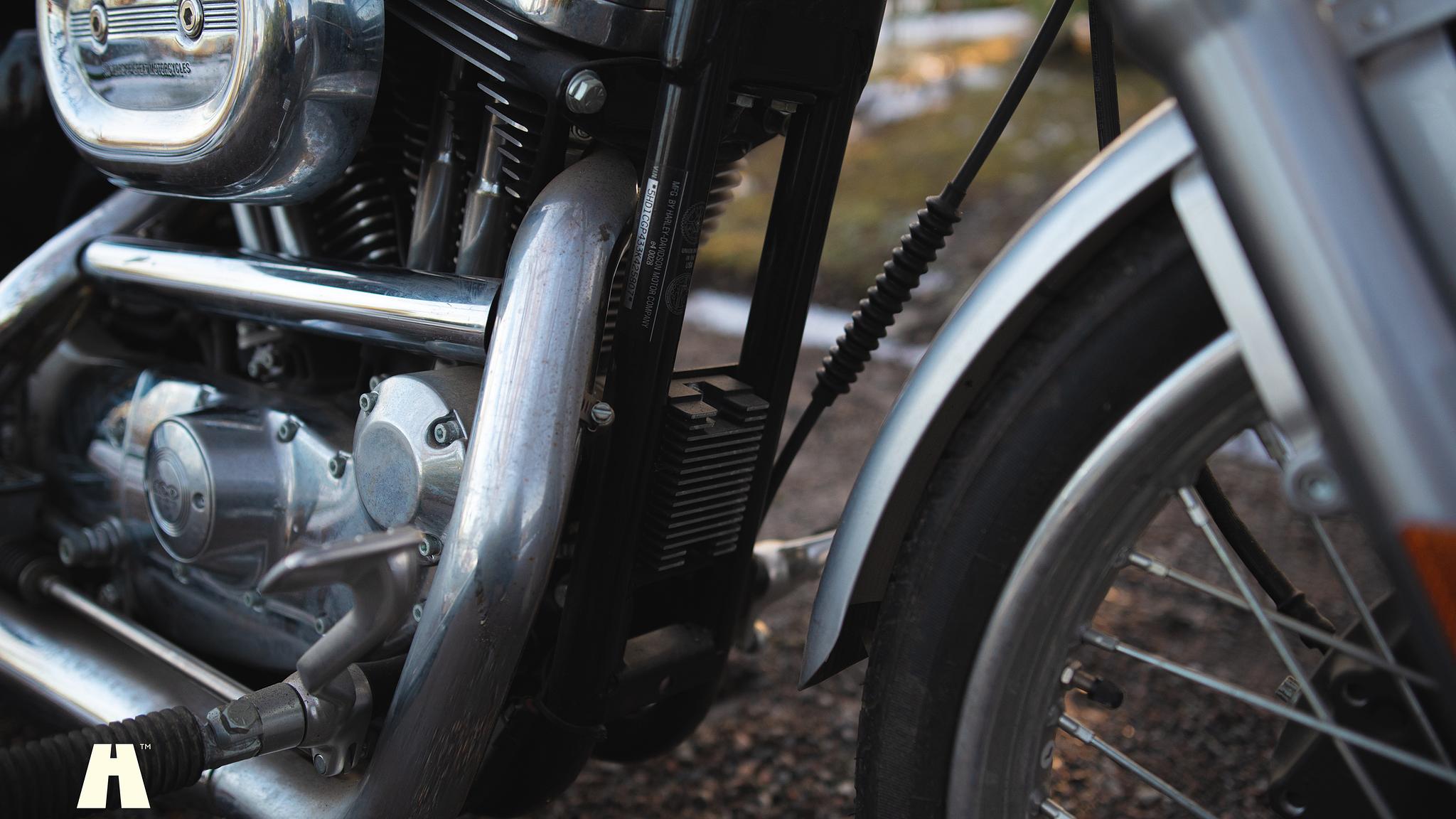 Image of 2003 Harley Davidson Sportster 1200C 100th Anniversary Edition mechanics