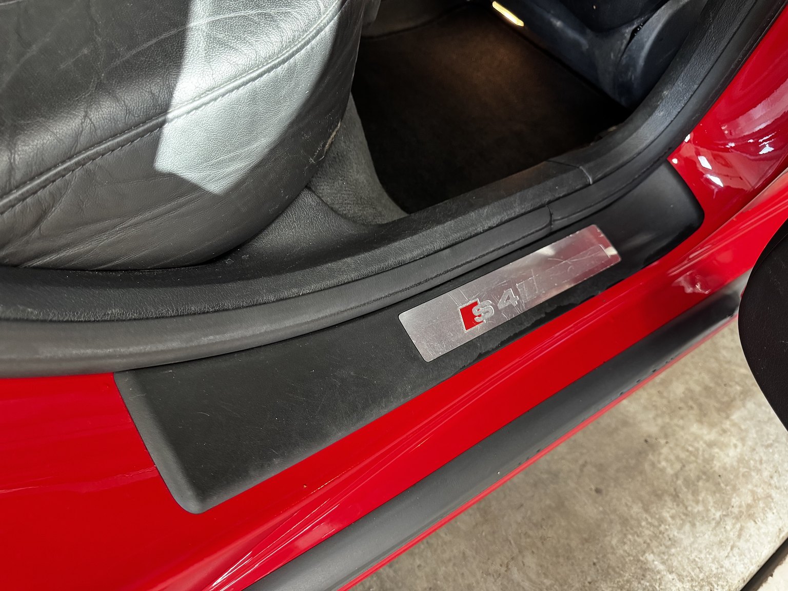 Interior image of 2007 Audi  S4 quattro 4.2 V8 manuell