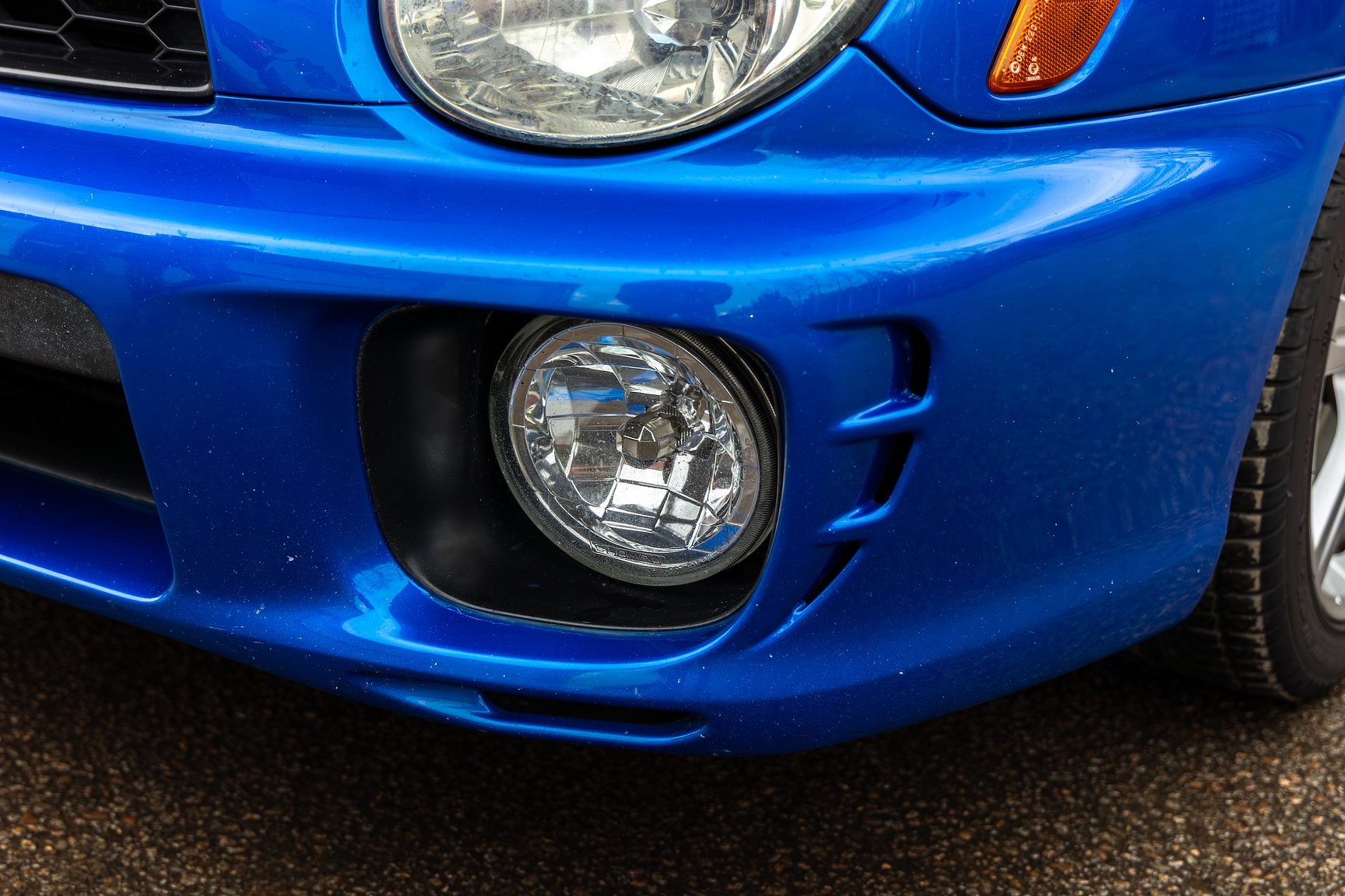 Exteriörbild på 2001 Subaru Impreza 2.0 WRX Turbo 4WD