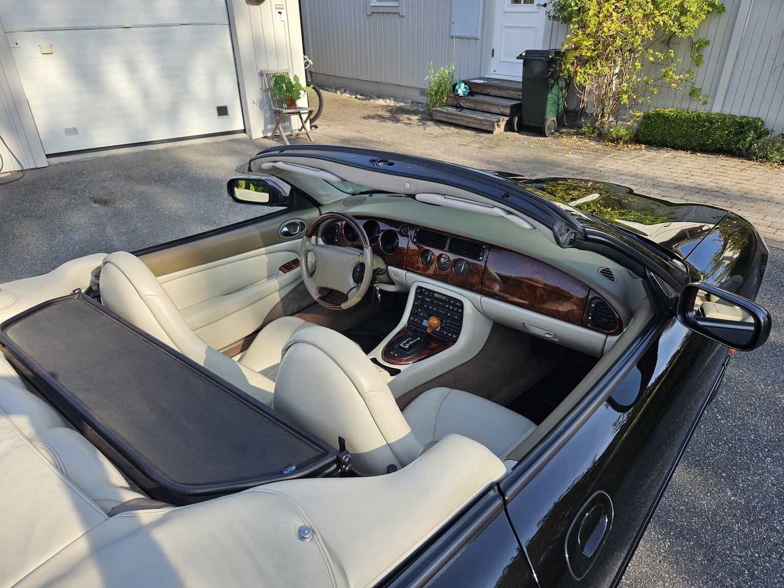 Interiörbild 1998 Jaguar XK8 Cabriolet