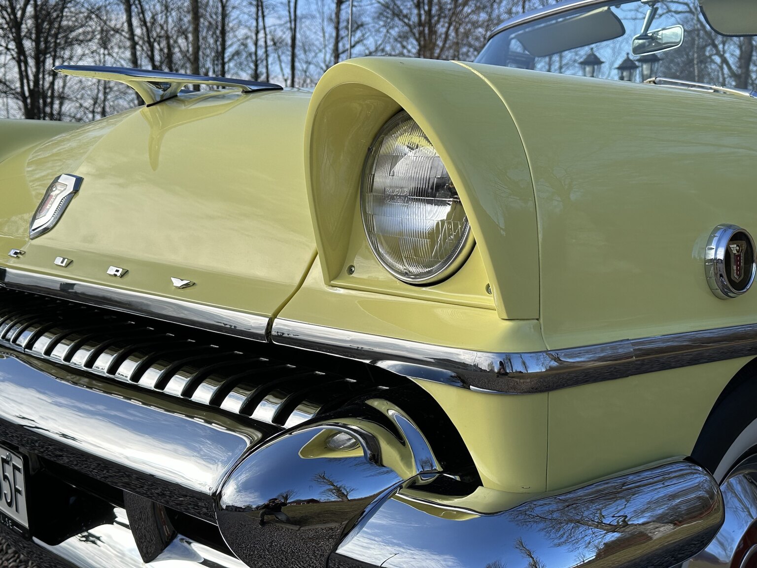 Exteriörbild på 1955 Mercury Montclair