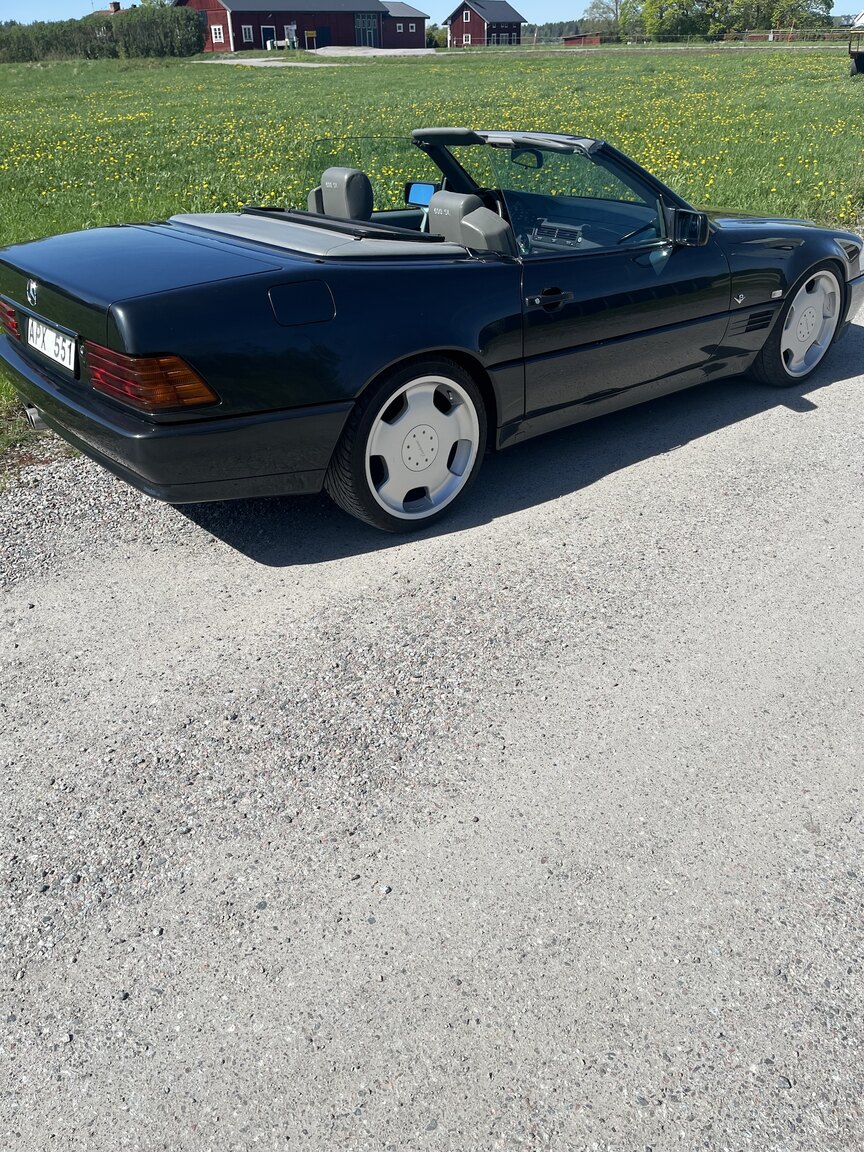 Exteriörbild på 1992 Mercedes-Benz SL 500