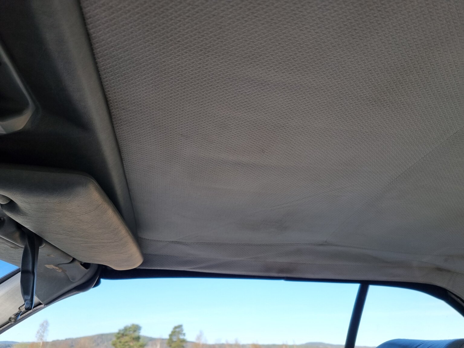 Interiörbild 1993 Mercedes-Benz 300 CE Cabriolet