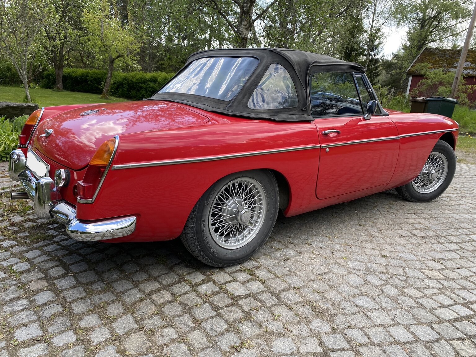Exterior image of 1967 MG MGB 1800