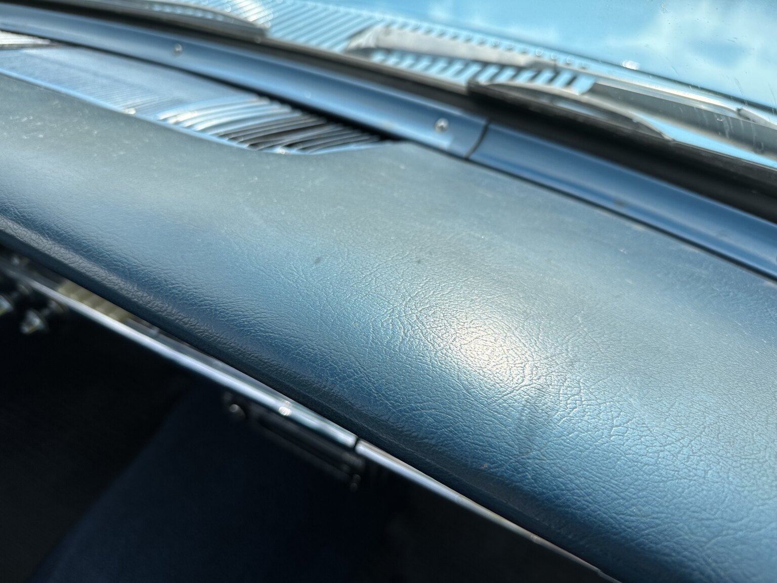 Innenraumfoto von 1963 Mercury Comet (32)