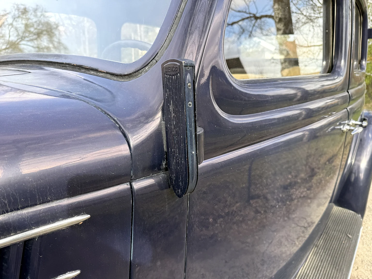 Exteriörbild på 1936 Ford 214A Fordor (22)