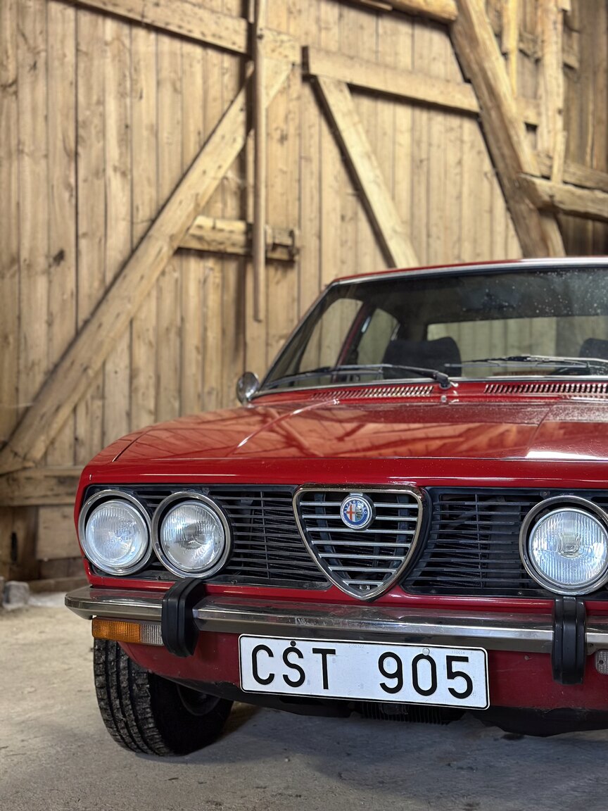 Exterior image of 1977 Alfa Romeo Alfetta