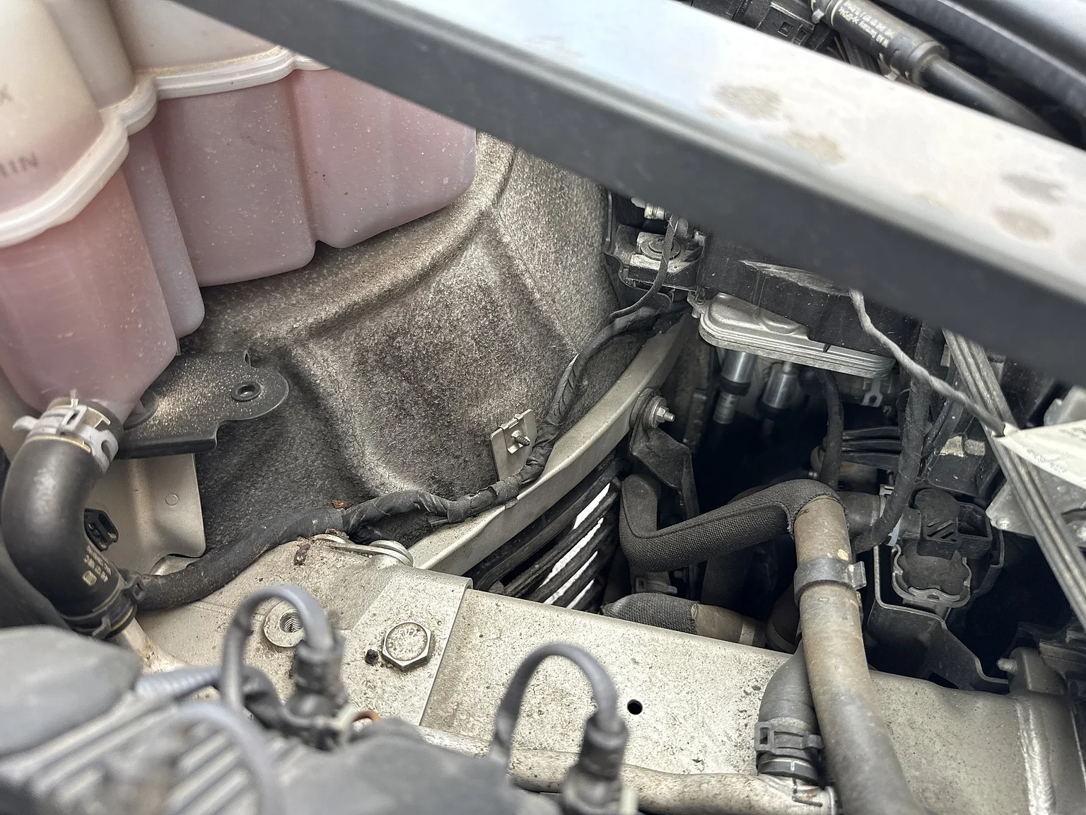 Image of 2014 Audi A8 4.0 TFSI (9) mechanics