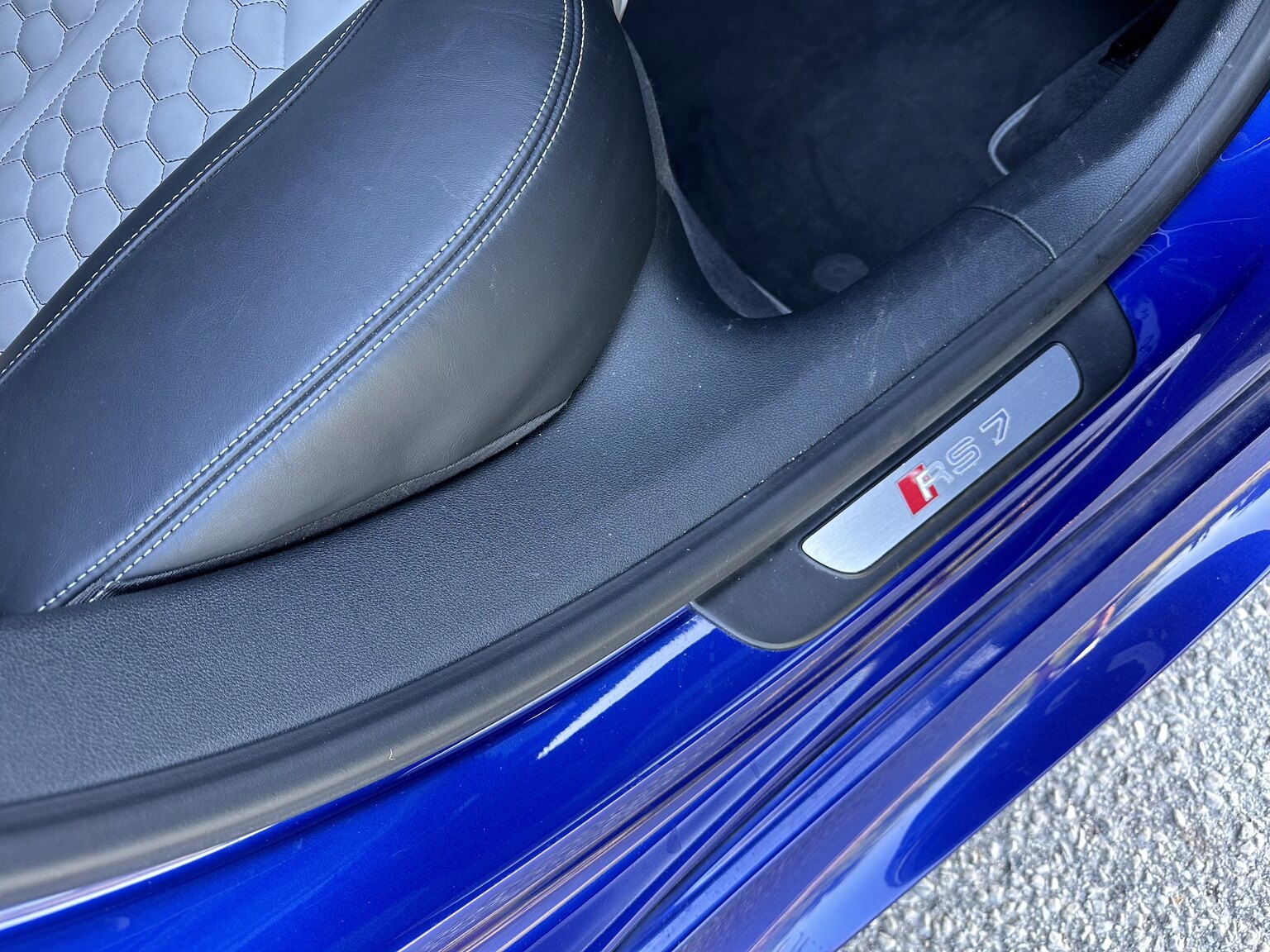 Interiörbild 2015 Audi RS7 (44)