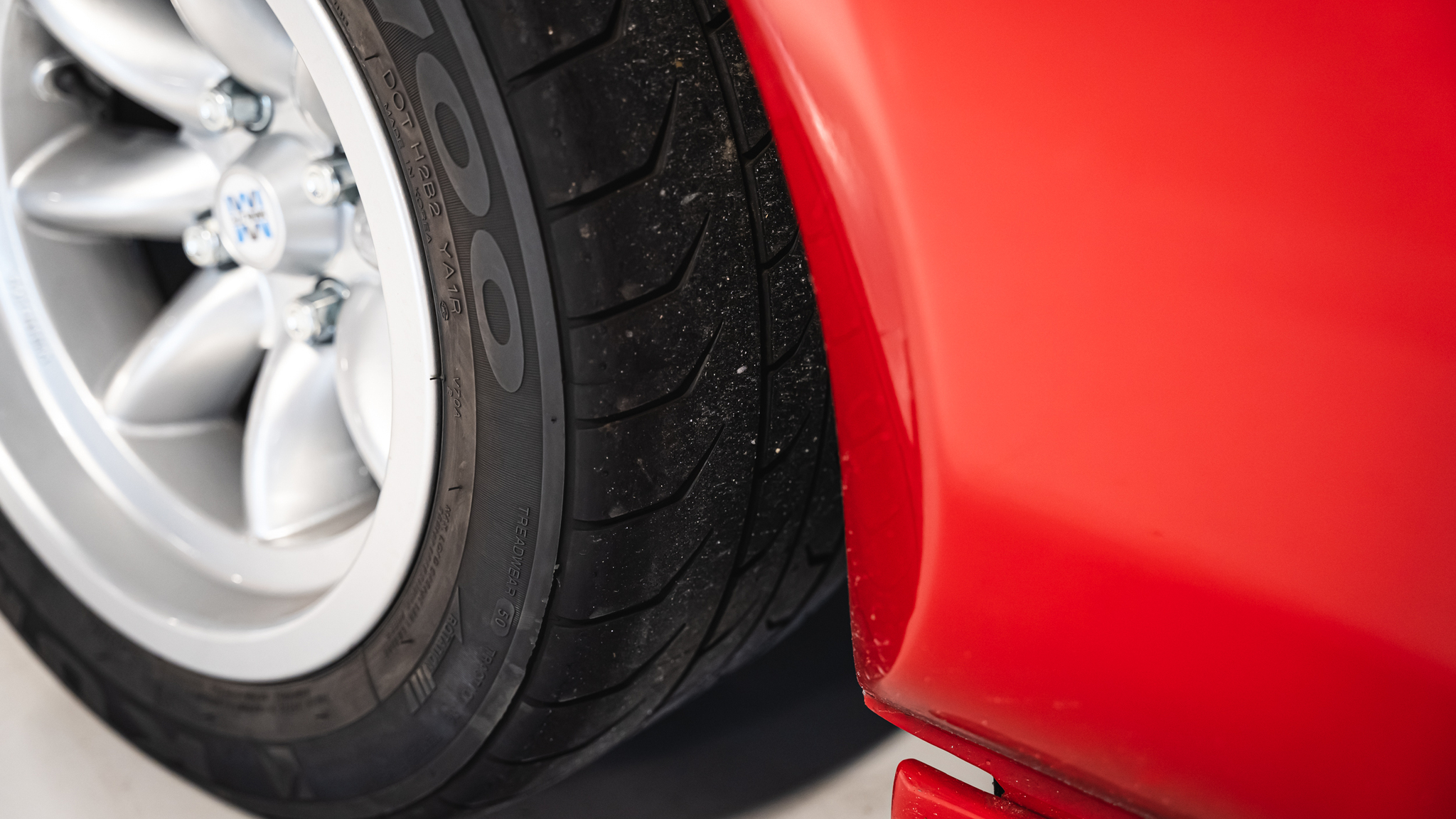 Exteriörbild på 1970 Marcos GT (57)