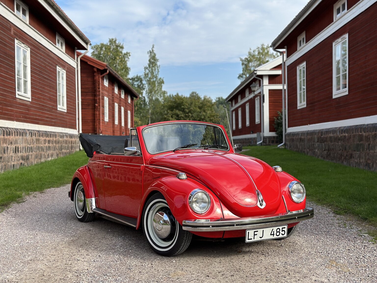 Exteriörbild på 1971 Volkswagen beetle 1302 cabriolet