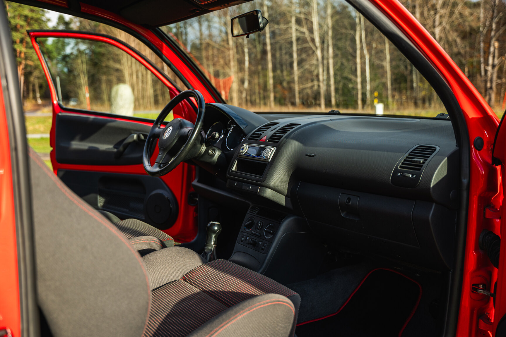 Interior image of 2001 VW Lupo GTI