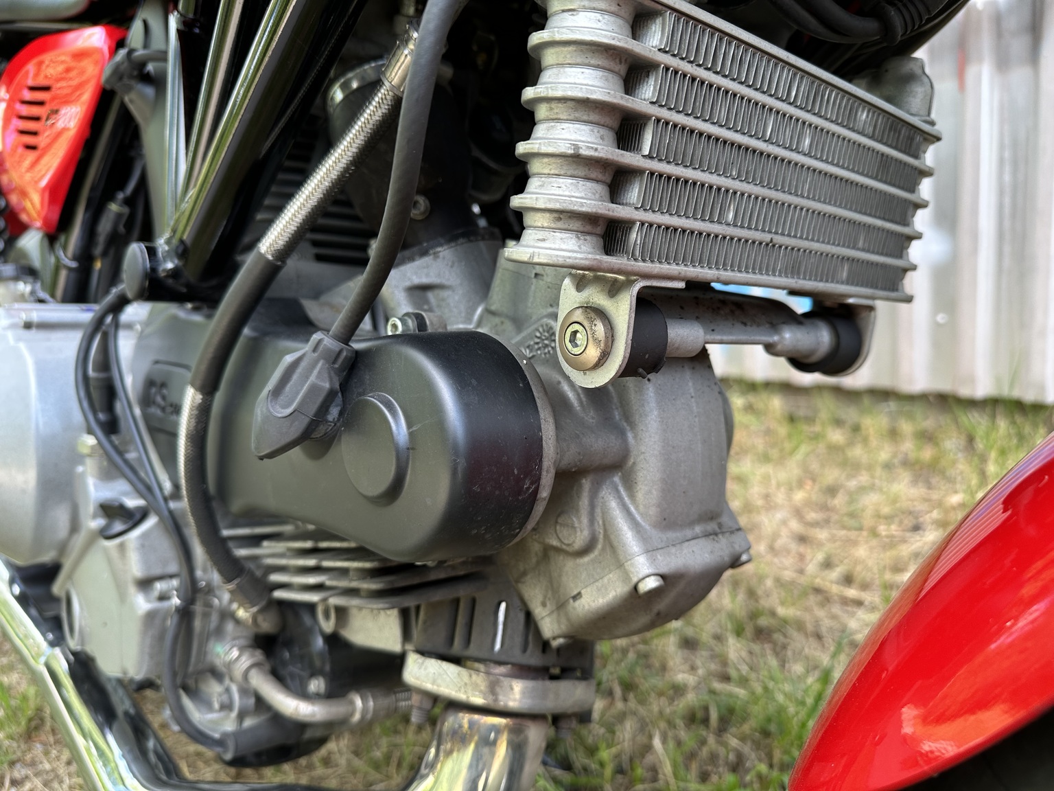 Exterior image of 2006 Ducati 1000 GT (70)