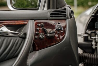 Interior image of 2002 Mercedes-Benz CL 600