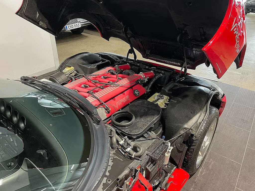 Image of 1994 Dodge Viper mechanics (1)